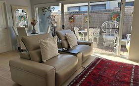 Whitfords Retreat - 2 Bedroom Unit